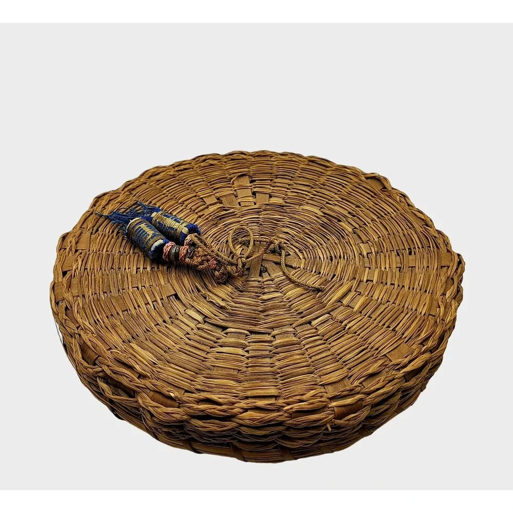 Vintage‎ Covered Lidded Sewing Wicker Rattan Basket Tassels Glass Beads 1